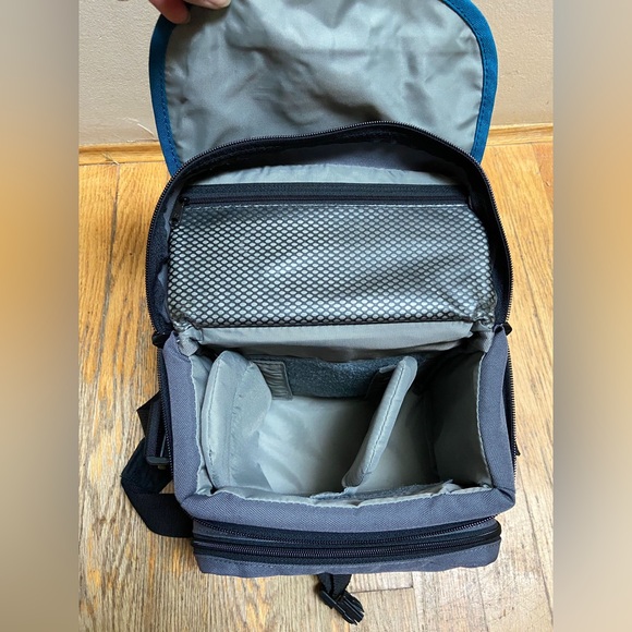 LOWEPRO NOVA 1 AW PADDED CAMERA SHOULDER BAG Dividers DSLR - Picture 4 of 11